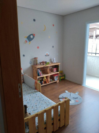 Imagem Casa de Condomínio com 3 Quartos à Venda, 183 m²