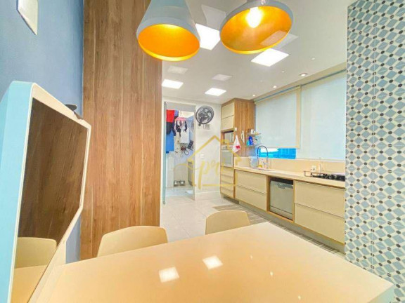 Imagem Cobertura com 3 Quartos à Venda, 244 m² em Gonzaga - Santos