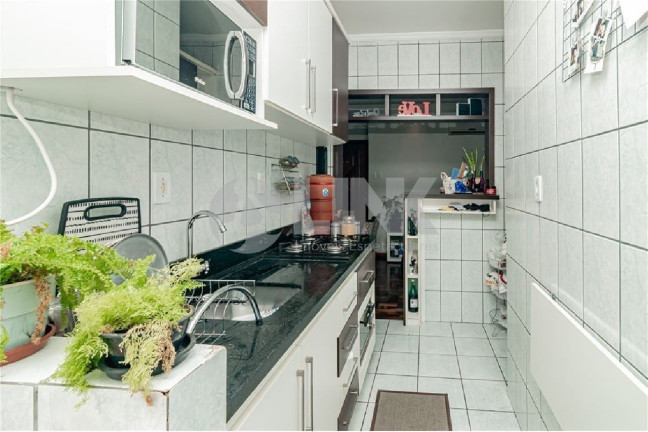 Imagem Apartamento com 1 Quarto à Venda, 37 m² em Petrópolis - Porto Alegre