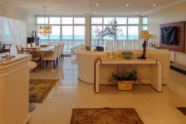 Imagem Apartamento com 4 Quartos à Venda, 200 m² em Pitangueiras - Guarujá Imagem Apartamento com 4 Quartos à Venda, 200 m² em Pitangueiras - Guarujá