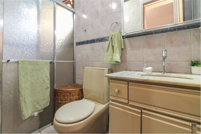 Imagem Casa com 2 Quartos à Venda, em Vila Nova - Porto Alegre Imagem Casa com 2 Quartos à Venda, em Vila Nova - Porto Alegre