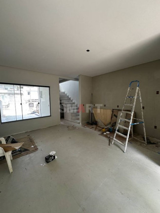 Imagem Casa com 2 Quartos à Venda, 96 m² em Três Rios Do Norte - Jaraguá Do Sul Imagem Casa com 2 Quartos à Venda, 96 m² em Três Rios Do Norte - Jaraguá Do Sul