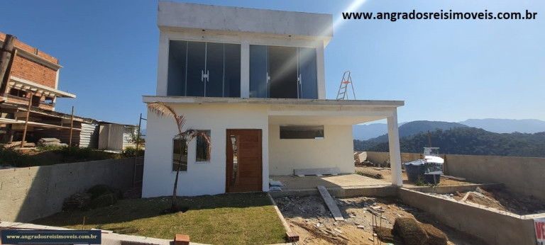 Imagem Casa com 1 Quarto à Venda, 400 m² em Campo Grande - Rio De Janeiro Imagem Casa com 1 Quarto à Venda, 400 m² em Campo Grande - Rio De Janeiro