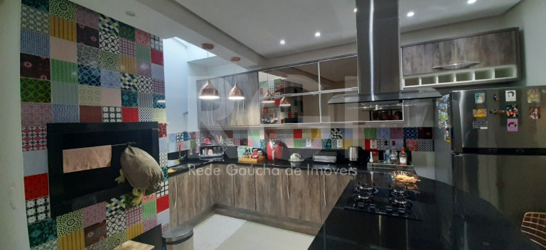 Imagem Casa com 2 Quartos à Venda, 105 m² em Cidade Baixa - Porto Alegre Imagem Casa com 2 Quartos à Venda, 105 m² em Cidade Baixa - Porto Alegre