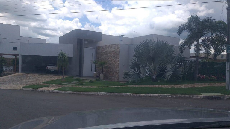 Imagem Casa com 3 Quartos à Venda, 270 m² em Residencial Rose's Garden - Anápolis Imagem Casa com 3 Quartos à Venda, 270 m² em Residencial Rose's Garden - Anápolis