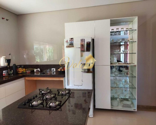 Imagem Casa com 3 Quartos à Venda, 300 m² em Condomínio Parque Vale Dos Lagos - Jacareí Imagem Casa com 3 Quartos à Venda, 300 m² em Condomínio Parque Vale Dos Lagos - Jacareí