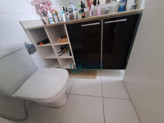 Imagem Apartamento com 3 Quartos à Venda, 71 m² em Centro - Niterói