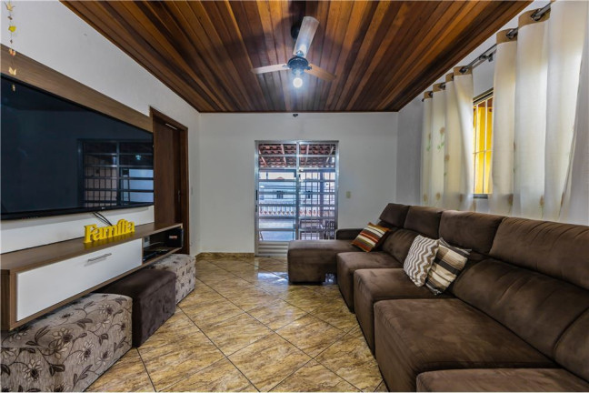 Imagem Casa com 3 Quartos à Venda, em Penha - São Paulo Imagem Casa com 3 Quartos à Venda, em Penha - São Paulo