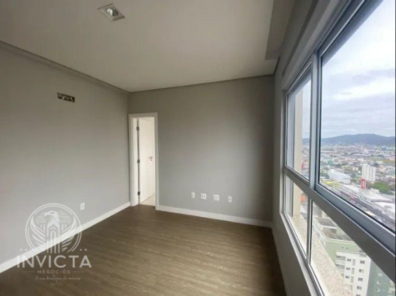 Imagem Apartamento com 4 Quartos à Venda, 144 m² em Centro - Balneário Camboriú Imagem Apartamento com 4 Quartos à Venda, 144 m² em Centro - Balneário Camboriú