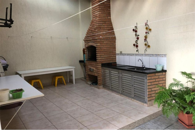 Imagem Casa com 4 Quartos à Venda, 238 m² em Ipiranga - São Paulo Imagem Casa com 4 Quartos à Venda, 238 m² em Ipiranga - São Paulo