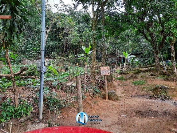 Imagem Imóvel com 2 Quartos à Venda, 71.000 m² em Parque Xerém - Duque De Caxias Imagem Imóvel com 2 Quartos à Venda, 71.000 m² em Parque Xerém - Duque De Caxias