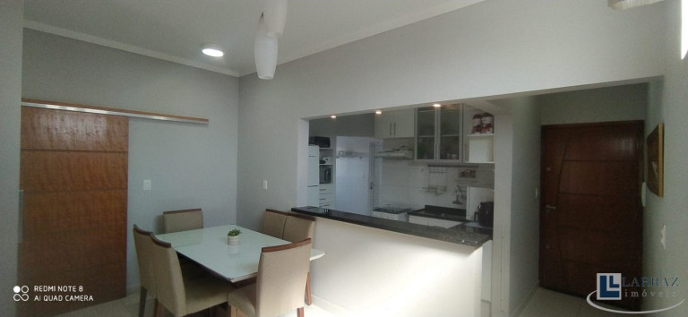 Imagem Imóvel com 3 Quartos à Venda, 100 m² em Jardim Anhangüera - Ribeirão Preto Imagem Imóvel com 3 Quartos à Venda, 100 m² em Jardim Anhangüera - Ribeirão Preto