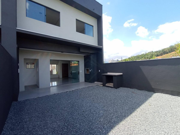 Imagem Sobrado com 3 Quartos à Venda, 115 m² Imagem Sobrado com 3 Quartos à Venda, 115 m²