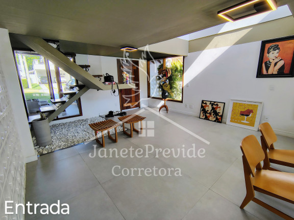 Imagem Casa de Condomínio com 4 Quartos à Venda, 252 m² em Alphaville - Santana De Parnaíba Imagem Casa de Condomínio com 4 Quartos à Venda, 252 m² em Alphaville - Santana De Parnaíba