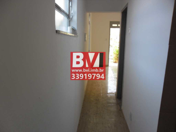 Imagem Casa com 2 Quartos à Venda, 57 m² em Ramos - Rio De Janeiro