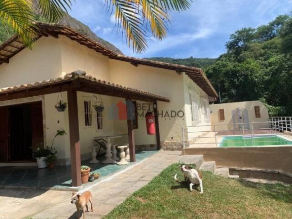 Imagem Casa com 3 Quartos à Venda, 1 m² em Parque Do Imbuí - Teresópolis