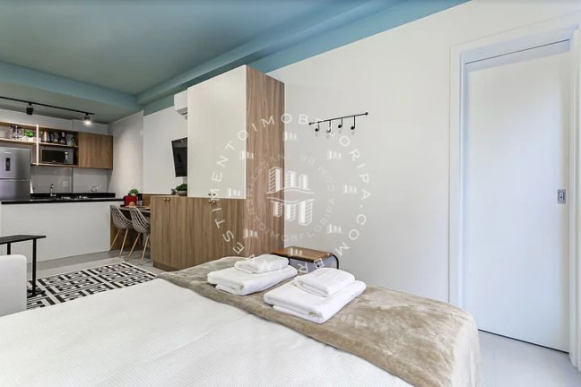 Imagem Imóvel com 1 Quarto à Venda, 30 m² em Pantanal - Florianópolis Imagem Imóvel com 1 Quarto à Venda, 30 m² em Pantanal - Florianópolis