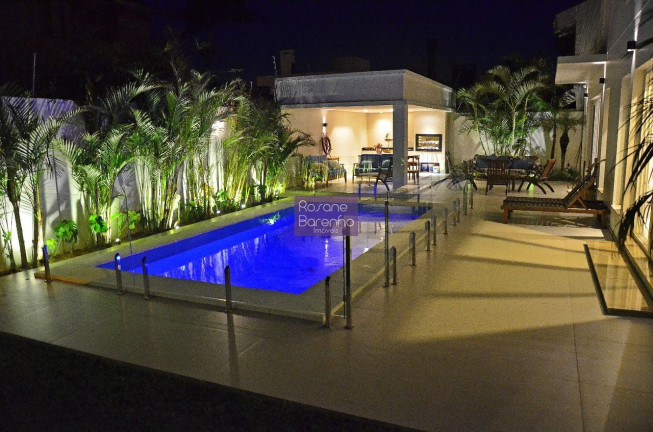 Imagem Casa com 4 Quartos à Venda, 401 m² em Cassino - Rio Grande Imagem Casa com 4 Quartos à Venda, 401 m² em Cassino - Rio Grande