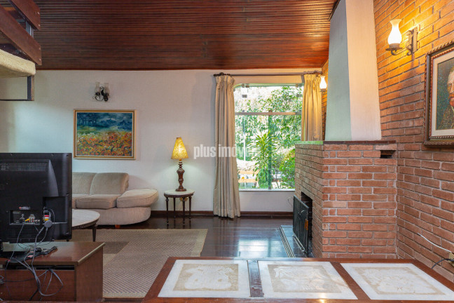 Imagem Casa com 4 Quartos à Venda, 265 m² em Butantã - São Paulo Imagem Casa com 4 Quartos à Venda, 265 m² em Butantã - São Paulo