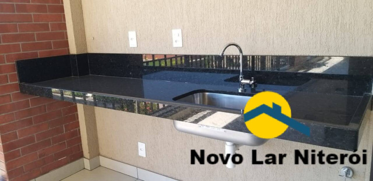Imagem Apartamento com 3 Quartos à Venda, 130 m² em Piratininga - Niterói