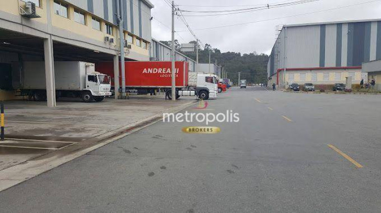 Imagem Galpão para Alugar, 10.032 m² em Parque Industrial Ramos De Freitas - Embu Das Artes