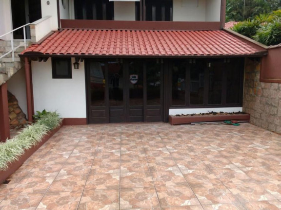 Imagem Casa com 4 Quartos à Venda, 405 m² em Bom Retiro - Joinville Imagem Casa com 4 Quartos à Venda, 405 m² em Bom Retiro - Joinville