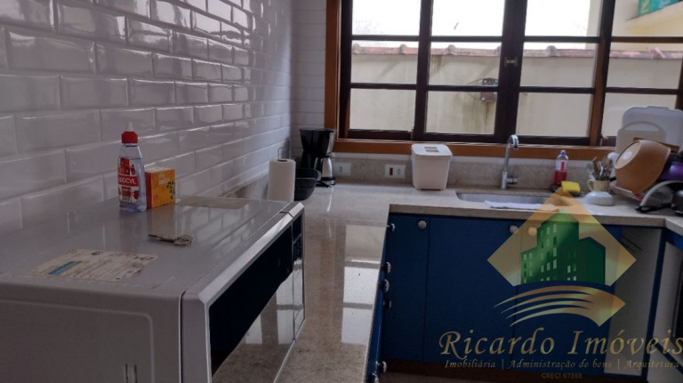 Imagem Casa com 3 Quartos à Venda, 228 m² em Centro - Ubatuba