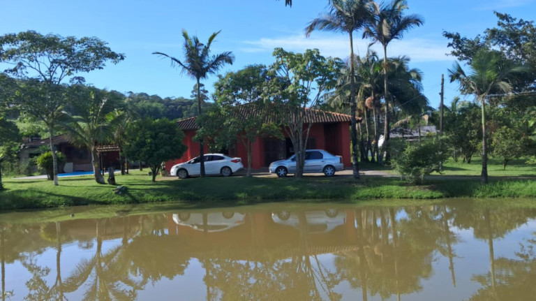 Imagem Imóvel com 4 Quartos para Alugar ou Temporada, 8.000 m² em Morretes - Balneário Piçarras Imagem Imóvel com 4 Quartos para Alugar ou Temporada, 8.000 m² em Morretes - Balneário Piçarras