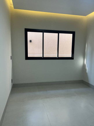 Imagem Casa com 3 Quartos à Venda, 200 m² em Cidade Satélite São Luiz - Aparecida De Goiânia Imagem Casa com 3 Quartos à Venda, 200 m² em Cidade Satélite São Luiz - Aparecida De Goiânia