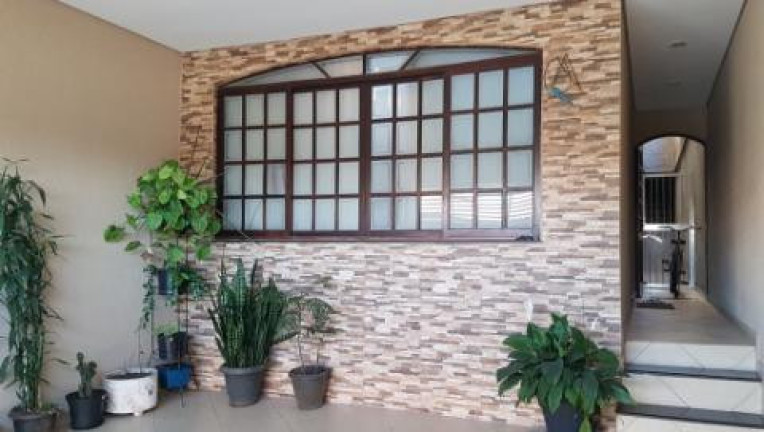 Sobrado com 5 Quartos à Venda, 300 m² em Jardim Presidente Dutra - Guarulhos