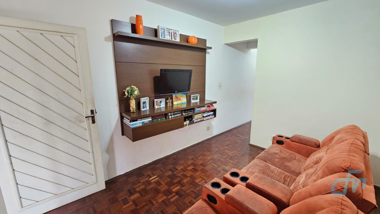 Imagem Sobrado com 4 Quartos à Venda, 150 m² em Parque Santana - Mogi Das Cruzes Imagem Sobrado com 4 Quartos à Venda, 150 m² em Parque Santana - Mogi Das Cruzes