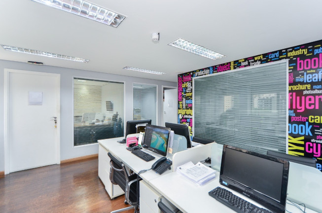 Imagem Ponto Comercial à Venda, 140 m² em Vila Andrade - São Paulo