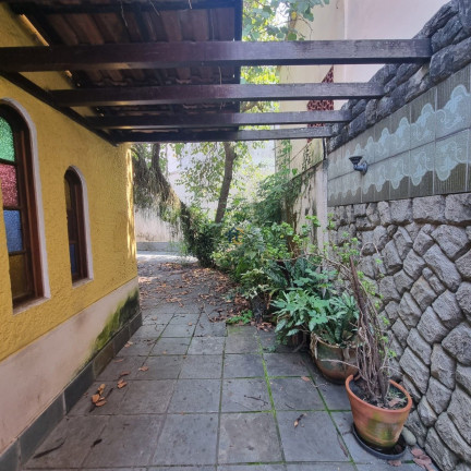 Imagem Casa com 3 Quartos à Venda, em Fonseca - Niterói Imagem Casa com 3 Quartos à Venda, em Fonseca - Niterói