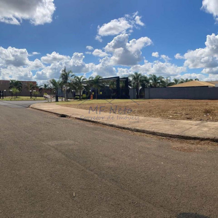 Imagem Terreno à Venda, 336 m² em Vila Nova - Pirassununga Imagem Terreno à Venda, 336 m² em Vila Nova - Pirassununga