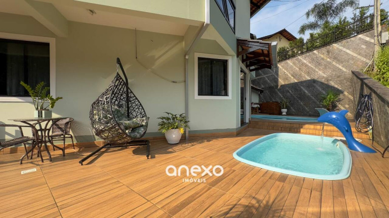 Imagem Casa com 6 Quartos à Venda, 336 m² em Progresso - Blumenau