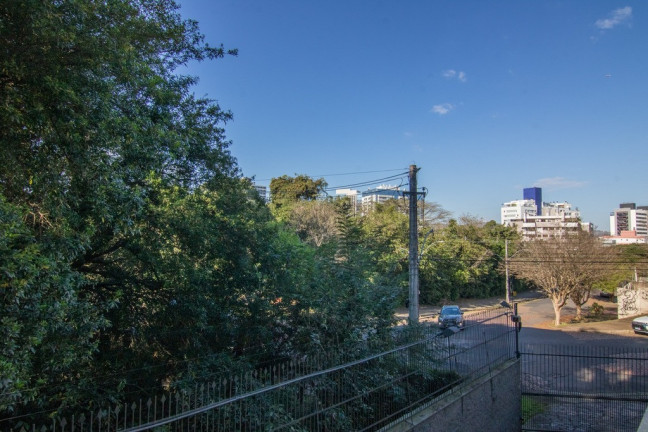 Imagem Imóvel com 2 Quartos à Venda, 82 m² em Petrópolis - Porto Alegre Imagem Imóvel com 2 Quartos à Venda, 82 m² em Petrópolis - Porto Alegre