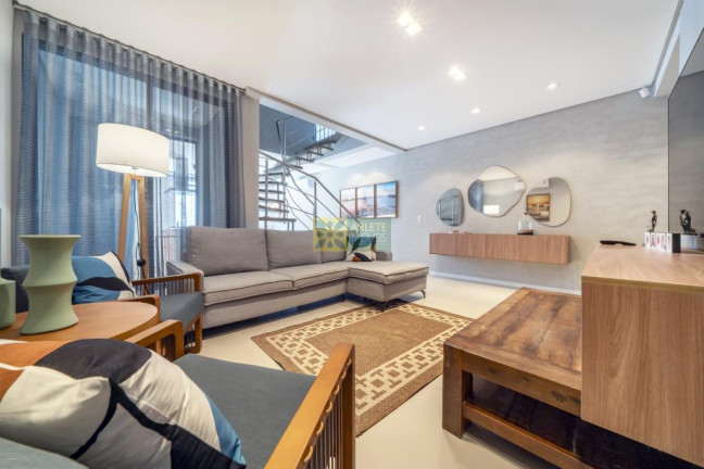 Imagem Casa com 3 Quartos à Venda, 159 m² em Canto Grande - Bombinhas Imagem Casa com 3 Quartos à Venda, 159 m² em Canto Grande - Bombinhas