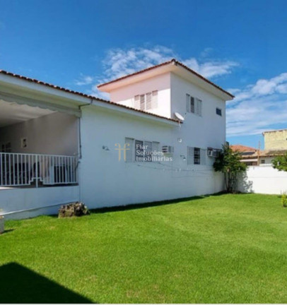 Imagem Casa com 4 Quartos à Venda, 389 m² em Jardim Califórnia - Cuiabá Imagem Casa com 4 Quartos à Venda, 389 m² em Jardim Califórnia - Cuiabá