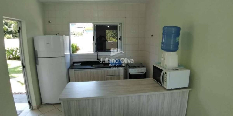 Imagem Sobrado com 3 Quartos à Venda, 103 m² em Barra Do Sai - Itapoá
