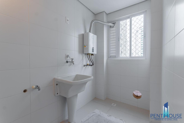 Imagem Apartamento com 3 Quartos à Venda, 127 m² em Pioneiros - Balneário Camboriú Imagem Apartamento com 3 Quartos à Venda, 127 m² em Pioneiros - Balneário Camboriú