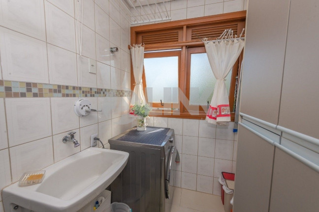 Imagem Apartamento com 2 Quartos à Venda, 60 m² em Passo Da Areia - Porto Alegre Imagem Apartamento com 2 Quartos à Venda, 60 m² em Passo Da Areia - Porto Alegre