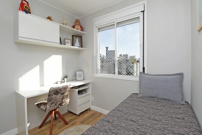 Imagem Apartamento com 2 Quartos à Venda, 60 m² em Cristo Redentor - Porto Alegre Imagem Apartamento com 2 Quartos à Venda, 60 m² em Cristo Redentor - Porto Alegre
