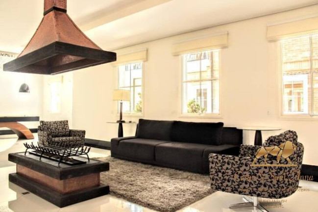 Imagem Cobertura com 5 Quartos à Venda, 492 m² em Vila Capivari - Campos Do Jordão Imagem Cobertura com 5 Quartos à Venda, 492 m² em Vila Capivari - Campos Do Jordão