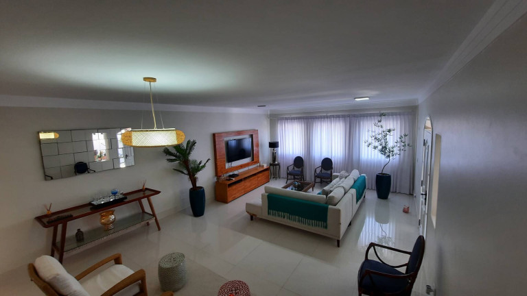 Imagem Casa com 4 Quartos à Venda, 324 m² em Tabatinga - Caraguatatuba Imagem Casa com 4 Quartos à Venda, 324 m² em Tabatinga - Caraguatatuba
