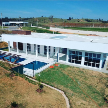 Imagem Imóvel com 3 Quartos à Venda, 190 m² em Residencial Fazenda Santa Rosa - Fase 1 - Itatiba Imagem Imóvel com 3 Quartos à Venda, 190 m² em Residencial Fazenda Santa Rosa - Fase 1 - Itatiba
