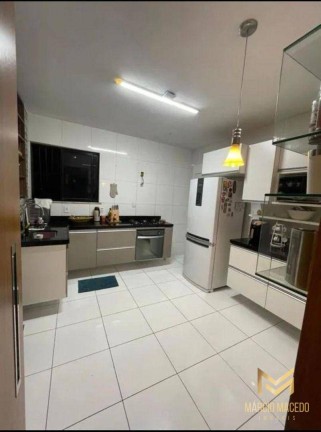 Imagem Apartamento com 3 Quartos à Venda, 122 m² em Meireles - Fortaleza Imagem Apartamento com 3 Quartos à Venda, 122 m² em Meireles - Fortaleza