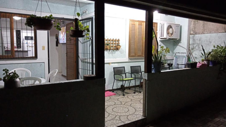 Imagem Casa com 2 Quartos à Venda, 20 m² em Martinica - Viamão