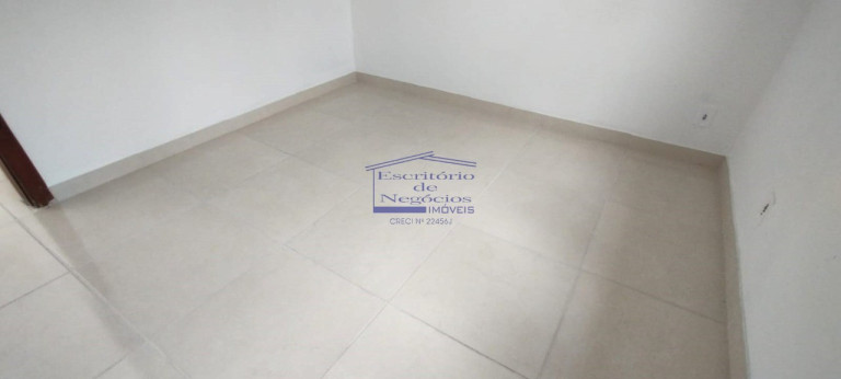 Imagem Imóvel com 2 Quartos à Venda, 43 m² em Restinga - Porto Alegre Imagem Imóvel com 2 Quartos à Venda, 43 m² em Restinga - Porto Alegre