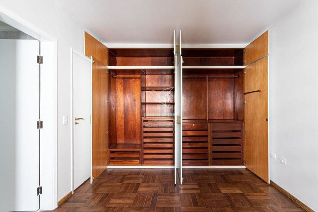 Imagem Apartamento com 3 Quartos à Venda, 126 m² em Itaim Bibi - São Paulo