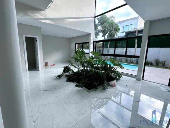 Imagem Casa de Condomínio com 5 Quartos à Venda, 237 m² em Barra - Balneário Camboriú
